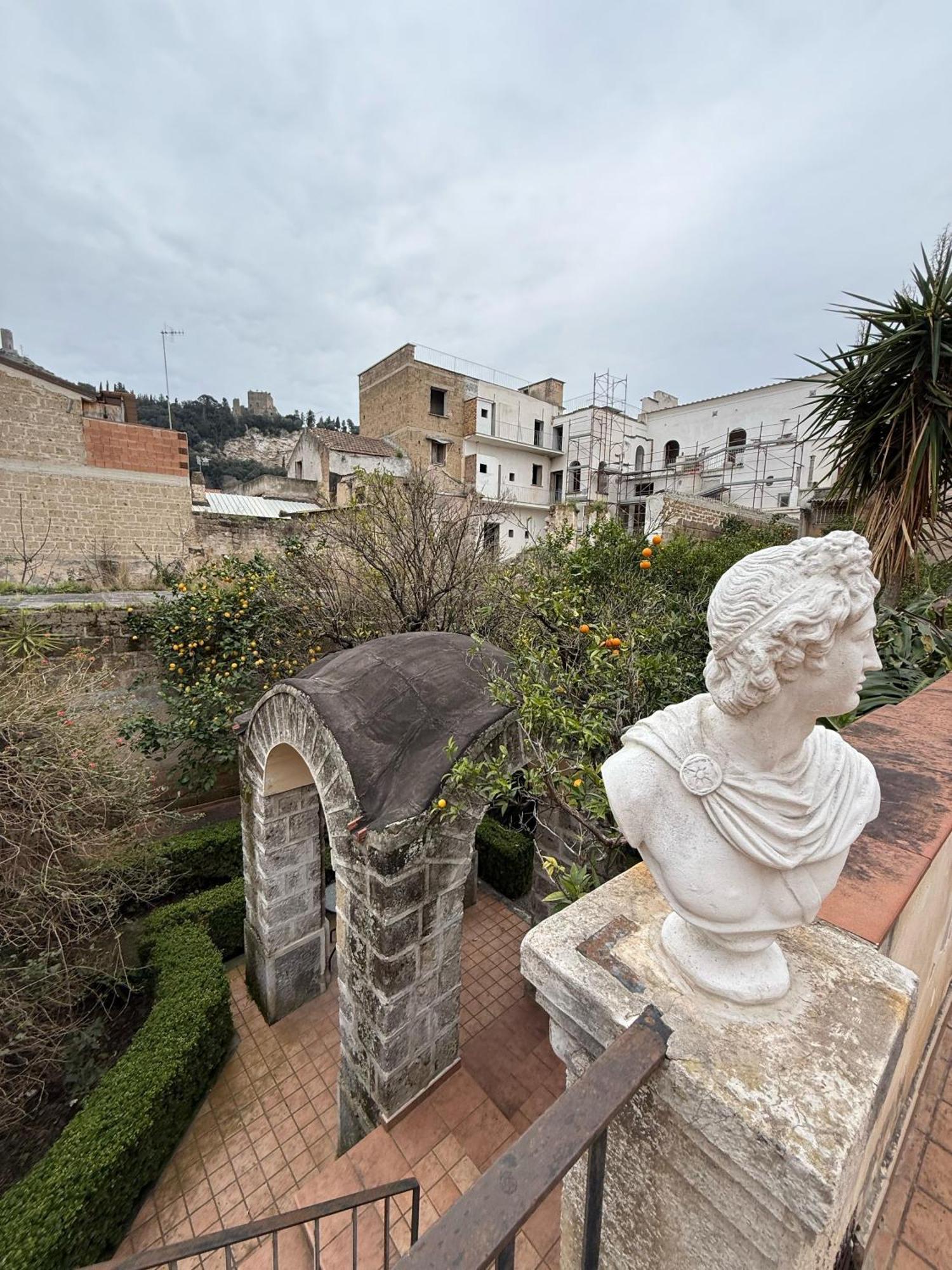 Ferienwohnung La Lanciolla Maddaloni Exterior foto